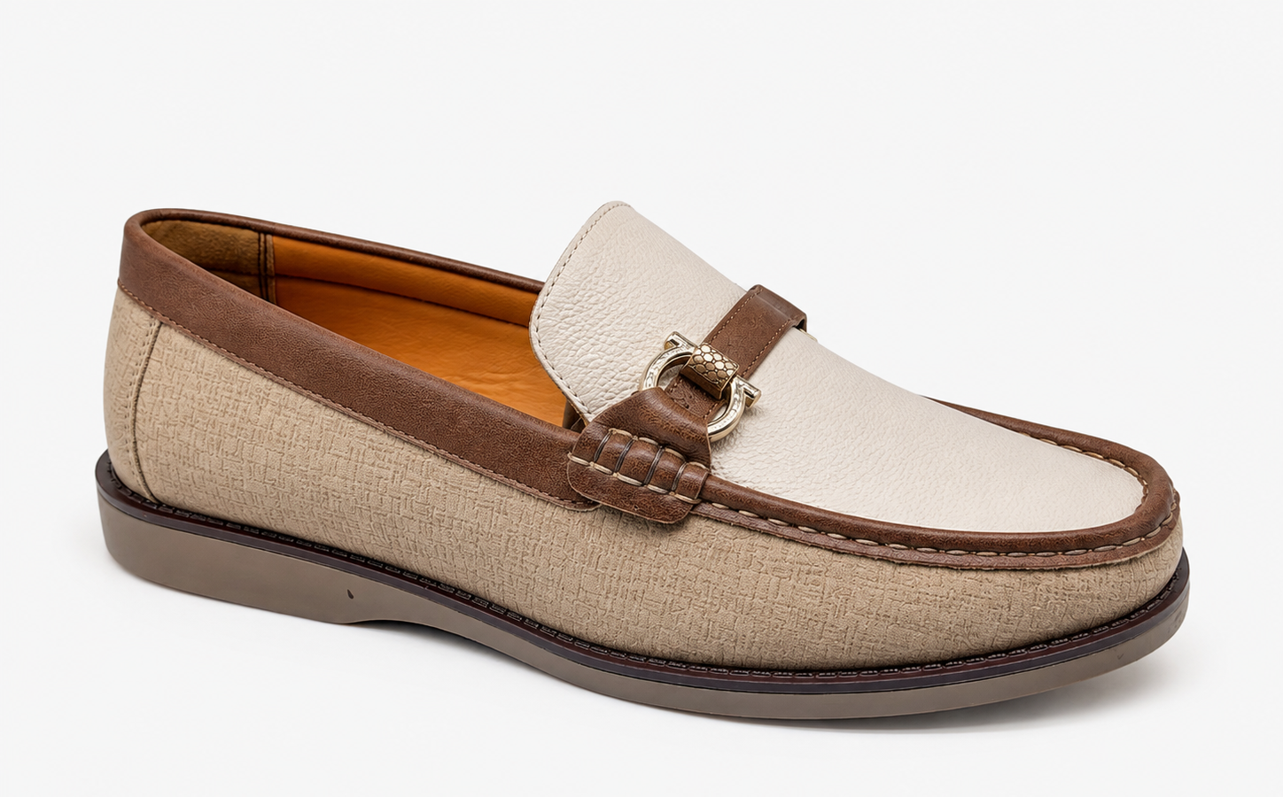 Ivory & Brown Men's Loafers
